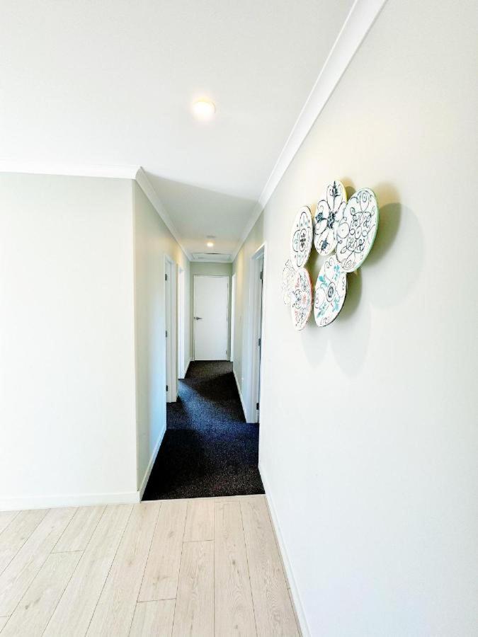 April Apartments Лейк Текапо Екстериор снимка